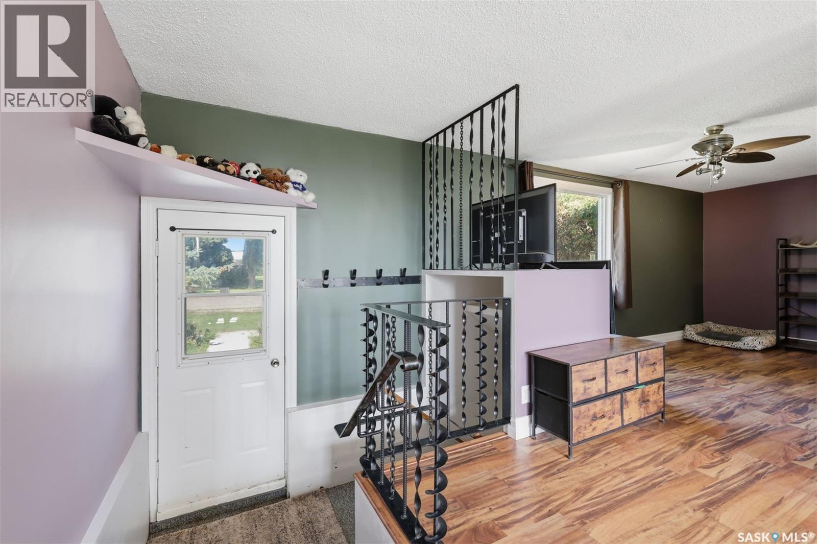 210 2nd Avenue E, Nokomis, Saskatchewan  S0G 3R0 - Photo 4 - SK048303