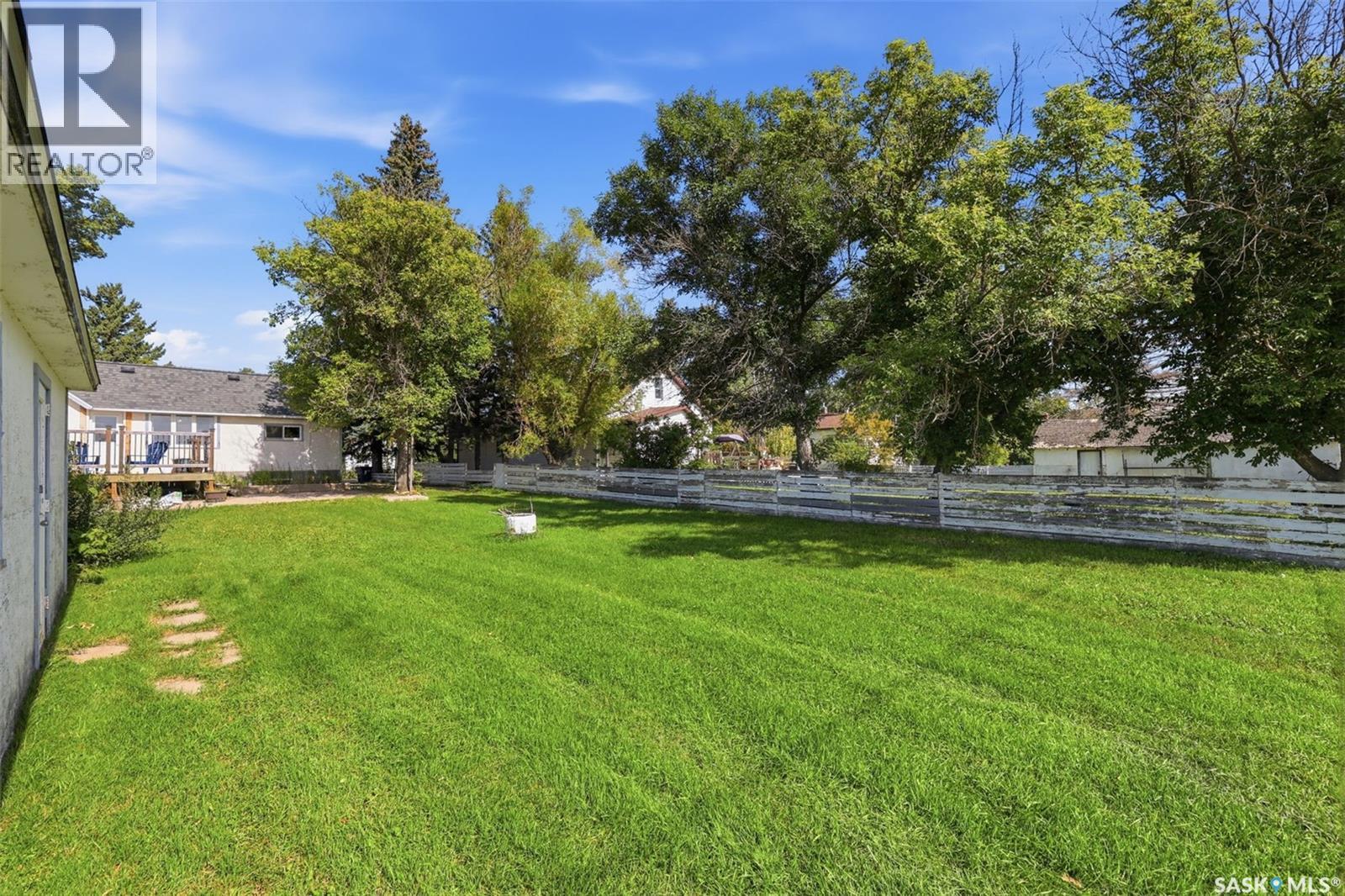210 2nd Avenue E, Nokomis, Saskatchewan  S0G 3R0 - Photo 40 - SK048303