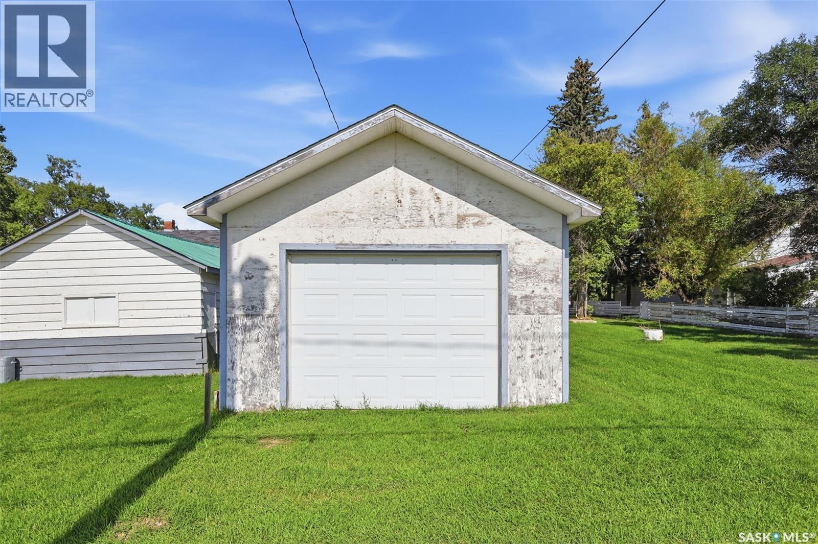 210 2nd Avenue E, Nokomis, Saskatchewan  S0G 3R0 - Photo 42 - SK048303