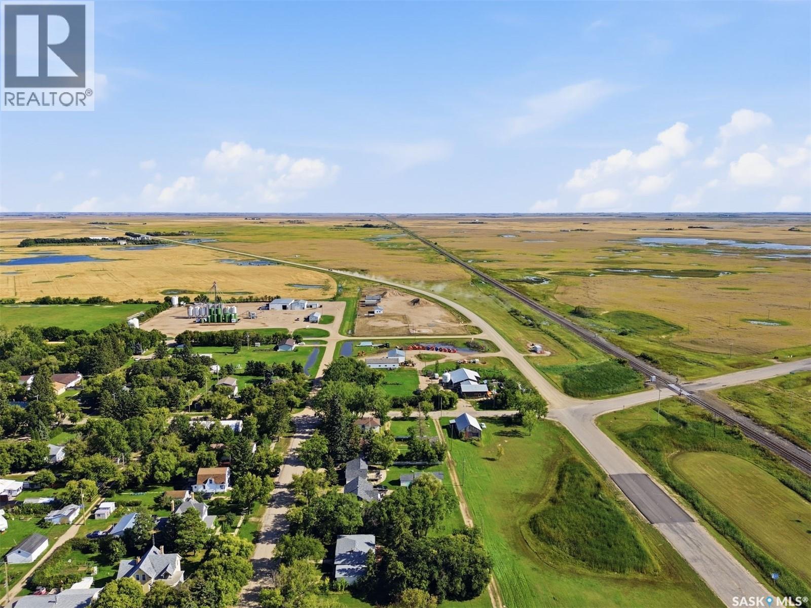 210 2nd Avenue E, Nokomis, Saskatchewan  S0G 3R0 - Photo 49 - SK048303