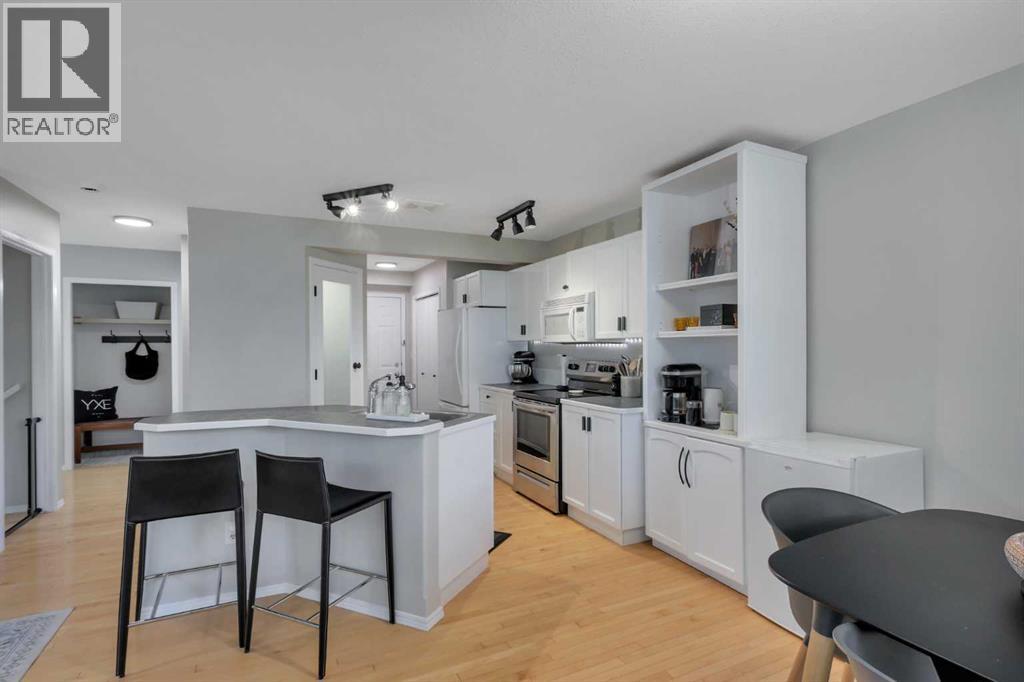 69 Arnold Close, Red Deer, Alberta  T4R 3G3 - Photo 13 - A2344748