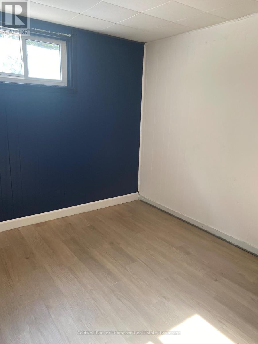 13 Yonge Street S, Huntsville, Ontario  P1H 1W7 - Photo 18 - X13775524