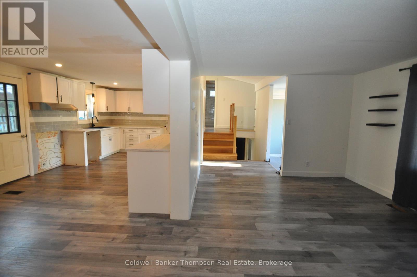 13 Yonge Street S, Huntsville, Ontario  P1H 1W7 - Photo 4 - X13775524