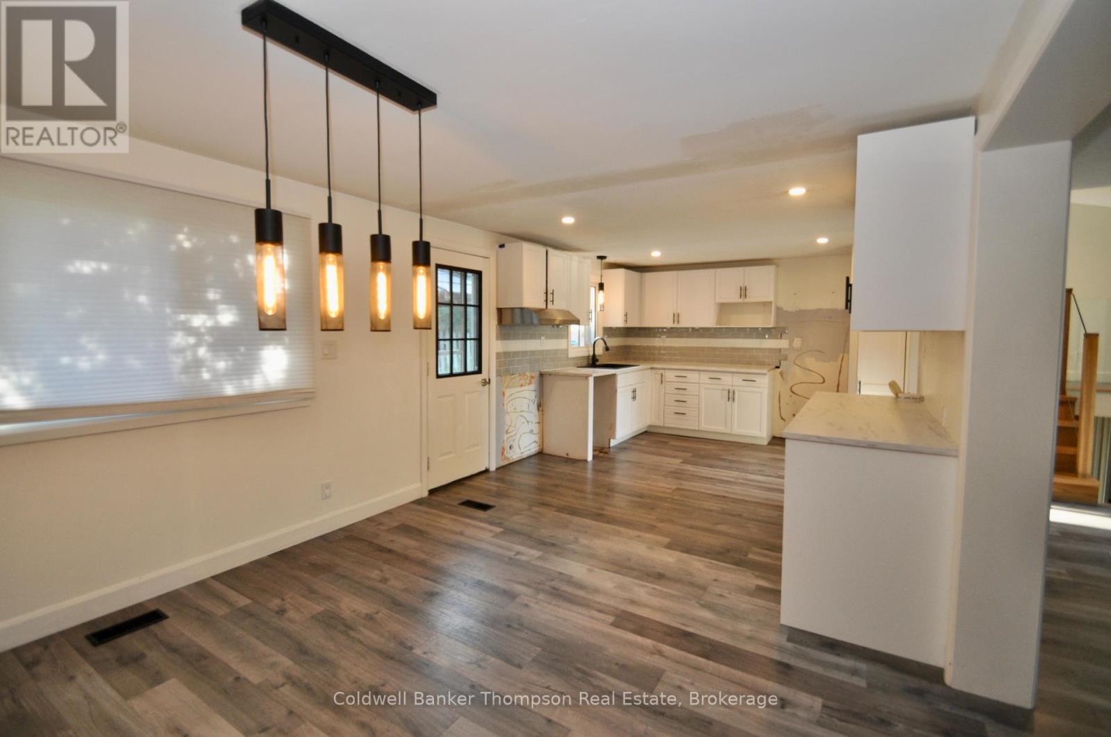13 Yonge Street S, Huntsville, Ontario  P1H 1W7 - Photo 5 - X13775524