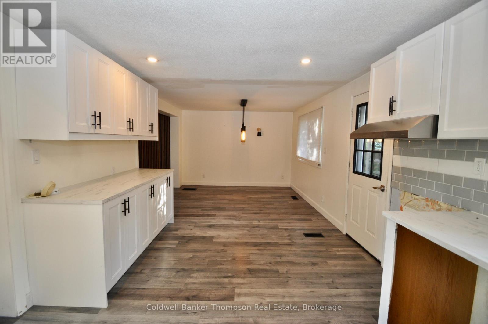 13 Yonge Street S, Huntsville, Ontario  P1H 1W7 - Photo 8 - X13775524