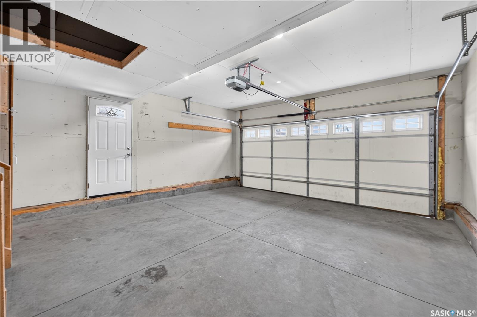 3017 Elgaard Drive, Regina, Saskatchewan  S4X 0K3 - Photo 26 - SK048305