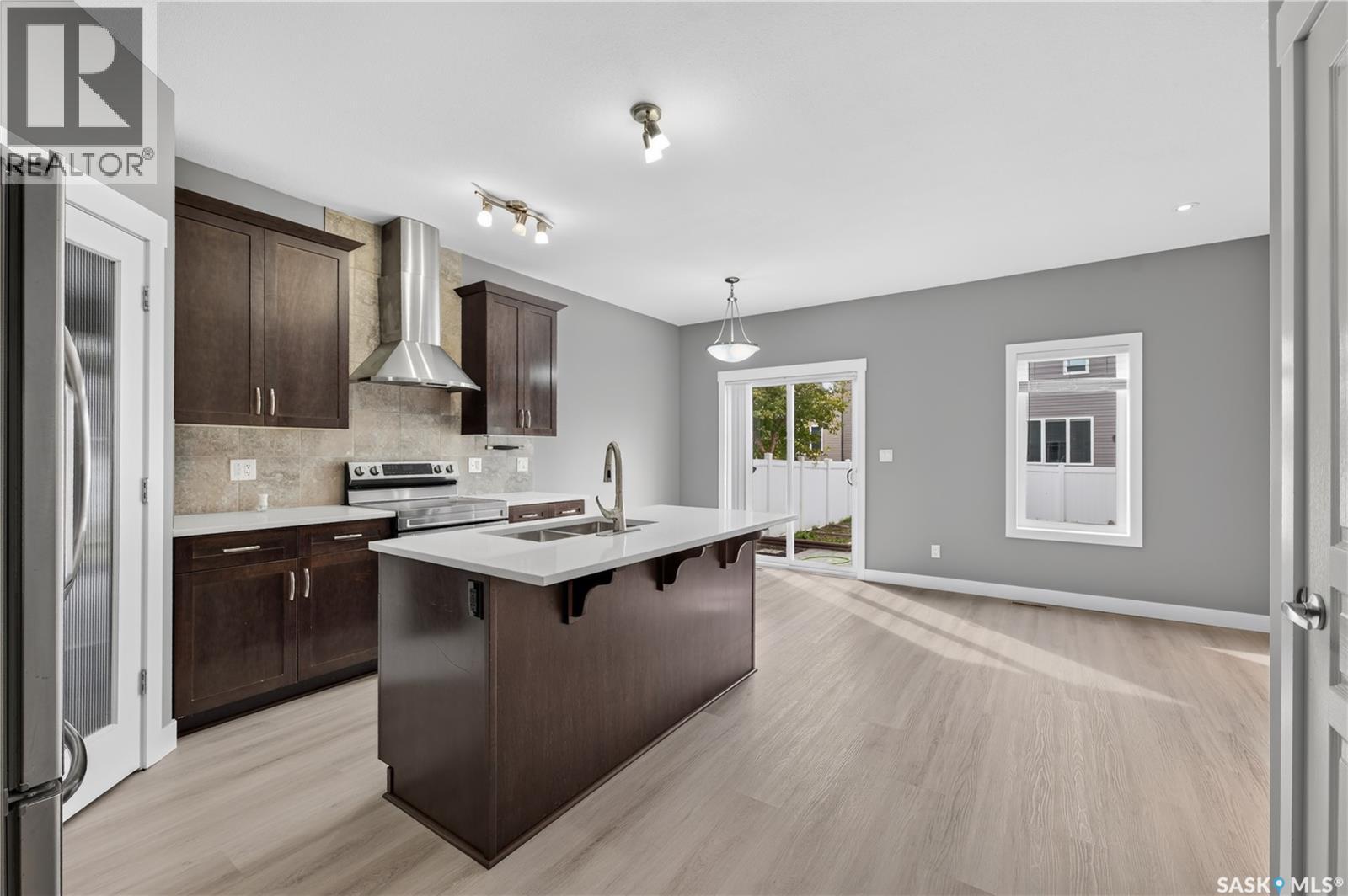 3017 Elgaard Drive, Regina, Saskatchewan  S4X 0K3 - Photo 4 - SK048305