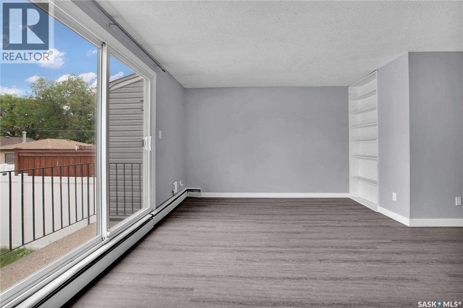1625 Thompson Avenue, Saskatoon, Saskatchewan  S7N 1Y2 - Photo 2 - SK048205