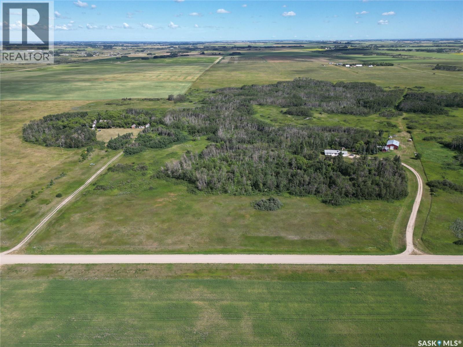 Chen's Acreage, Dundurn Rm No. 314, Saskatchewan  S0K 1K0 - Photo 1 - SK047919