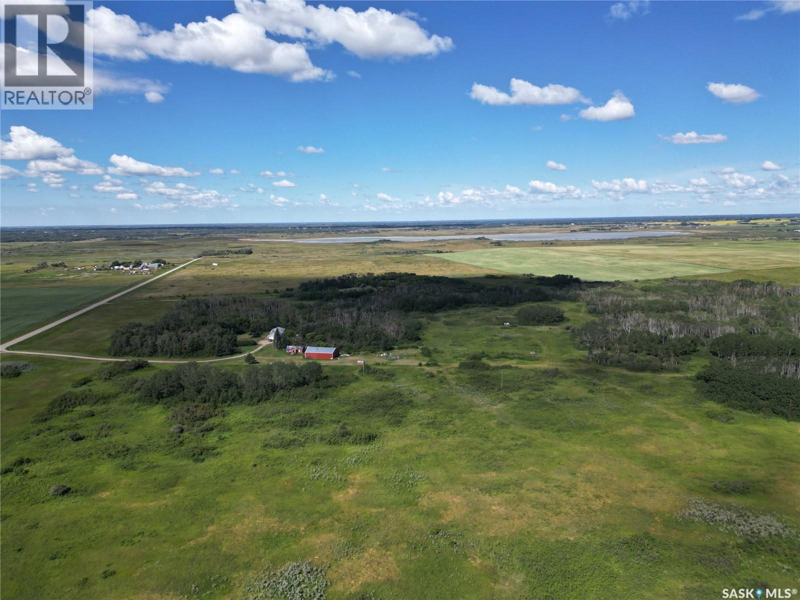 Chen's Acreage, Dundurn Rm No. 314, Saskatchewan  S0K 1K0 - Photo 4 - SK047919