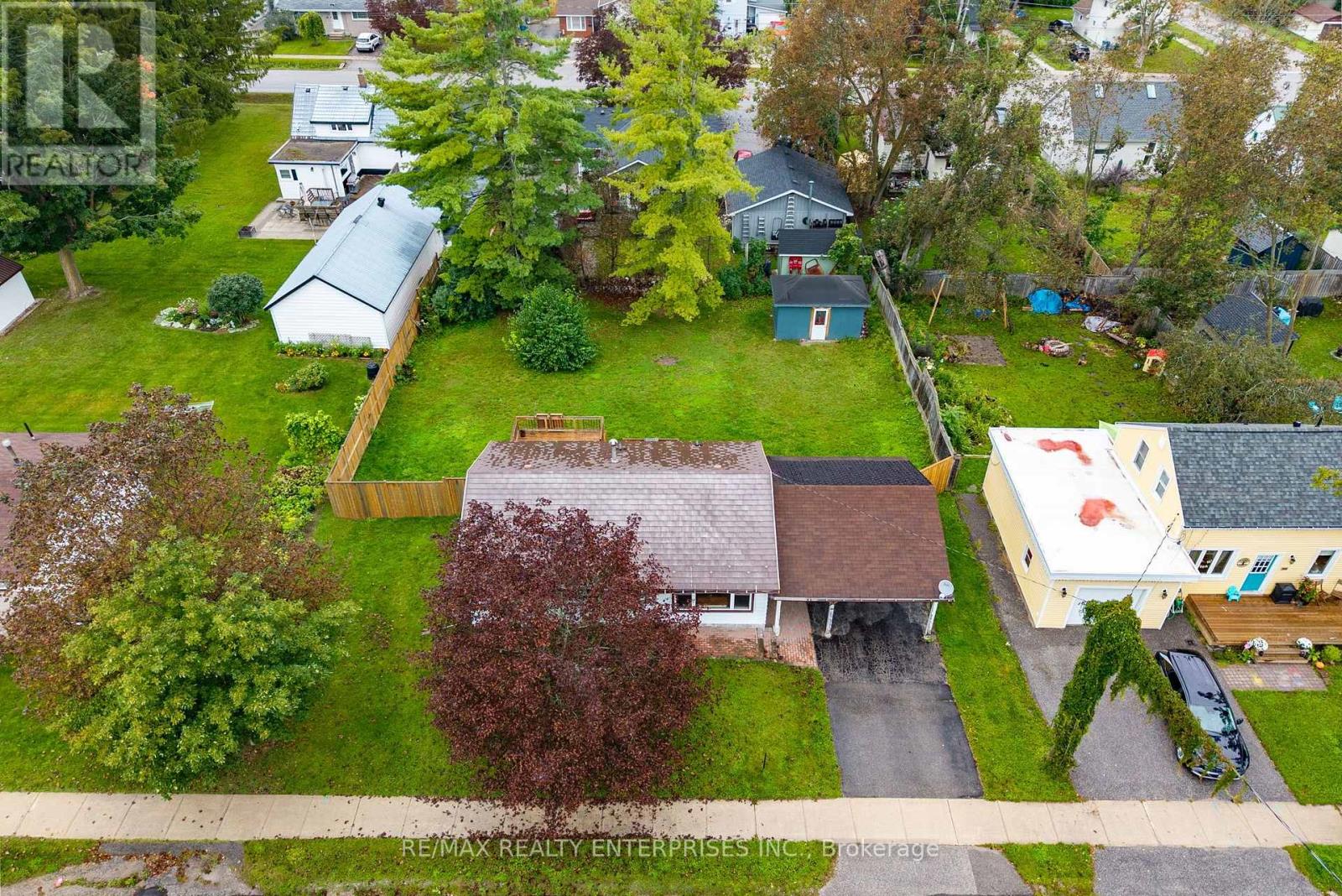 390 MISSISSAGA STREET W Orillia Ontario Canada L3V3C5 3