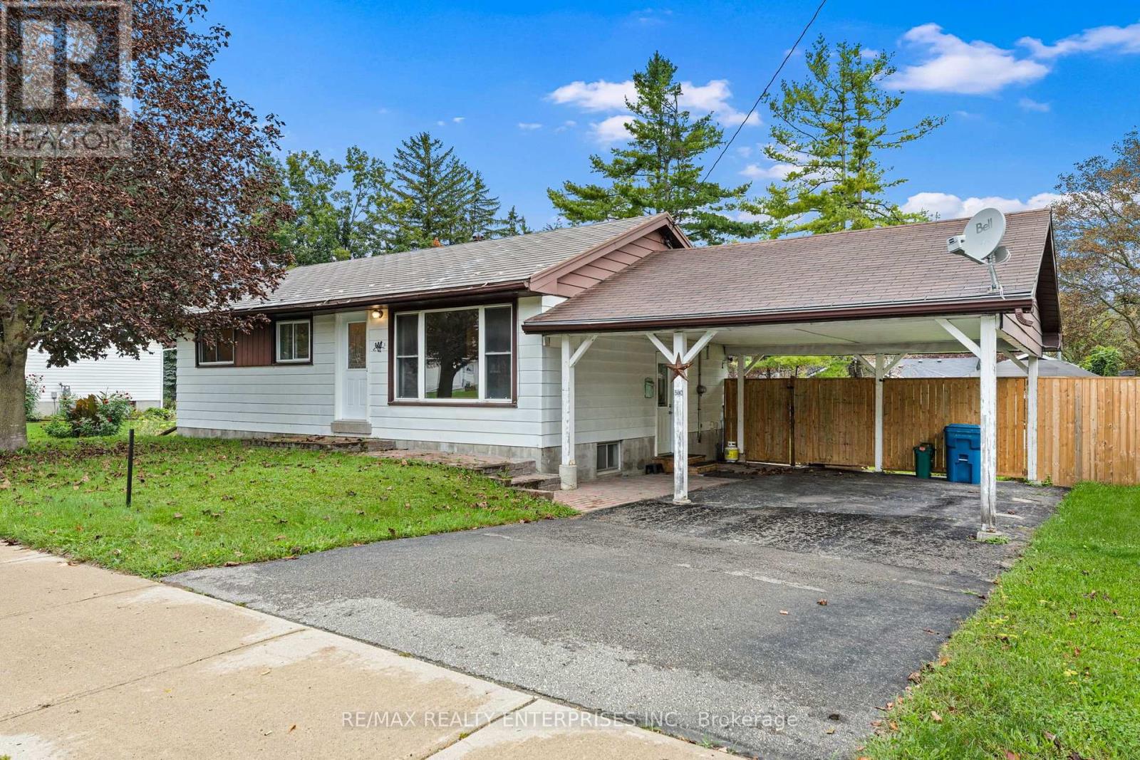 390 MISSISSAGA STREET W Orillia Ontario Canada L3V3C5