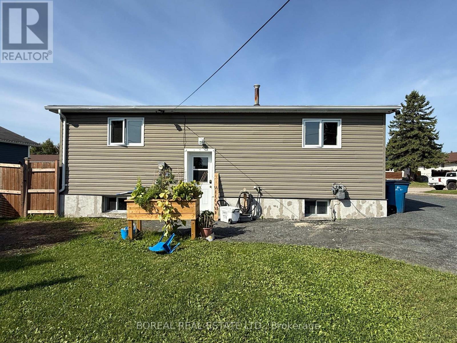 50 Victoria Avenue, Cochrane, Ontario  P0L 1C0 - Photo 5 - T13508502