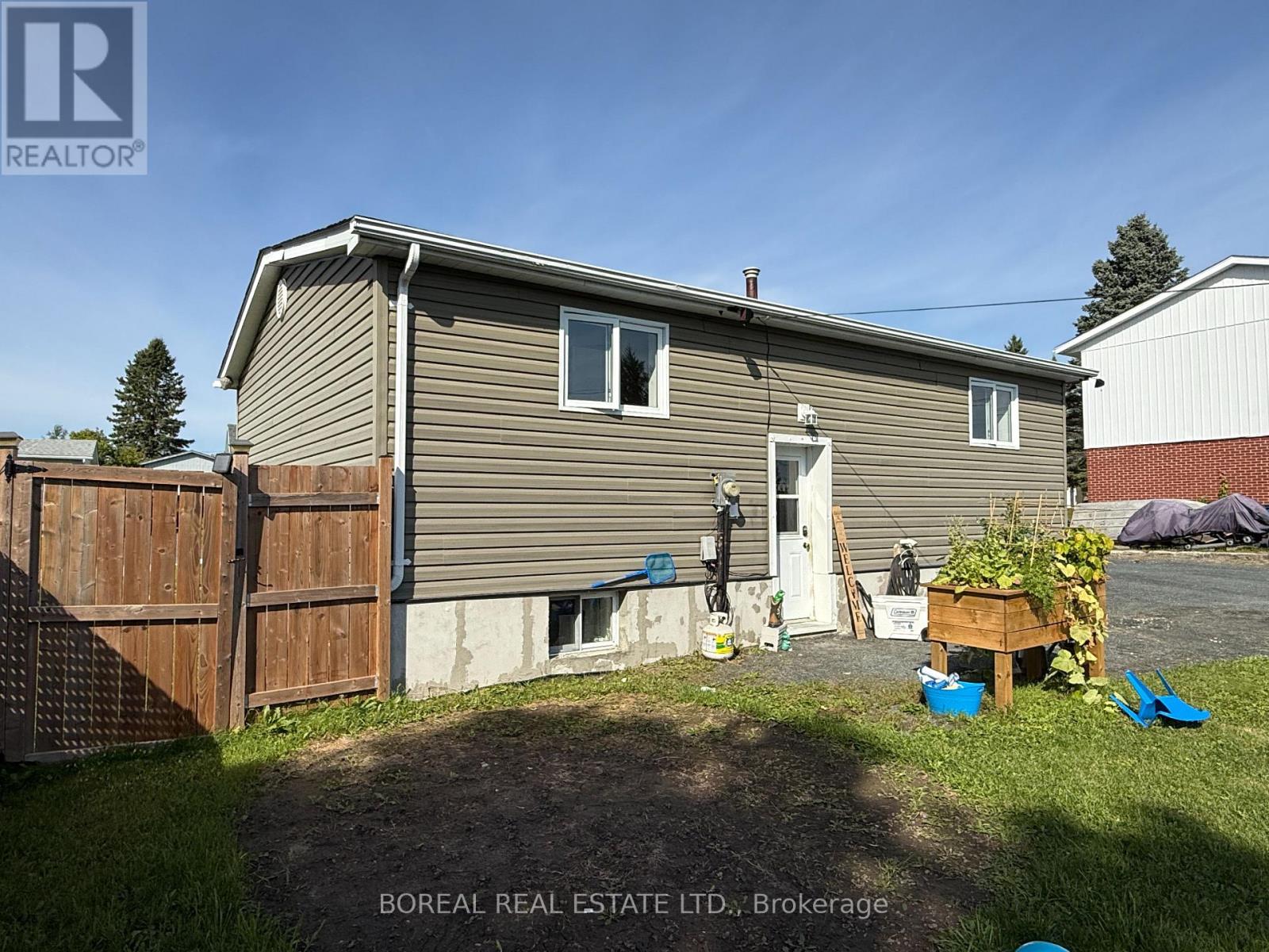 50 Victoria Avenue, Cochrane, Ontario  P0L 1C0 - Photo 6 - T13508502