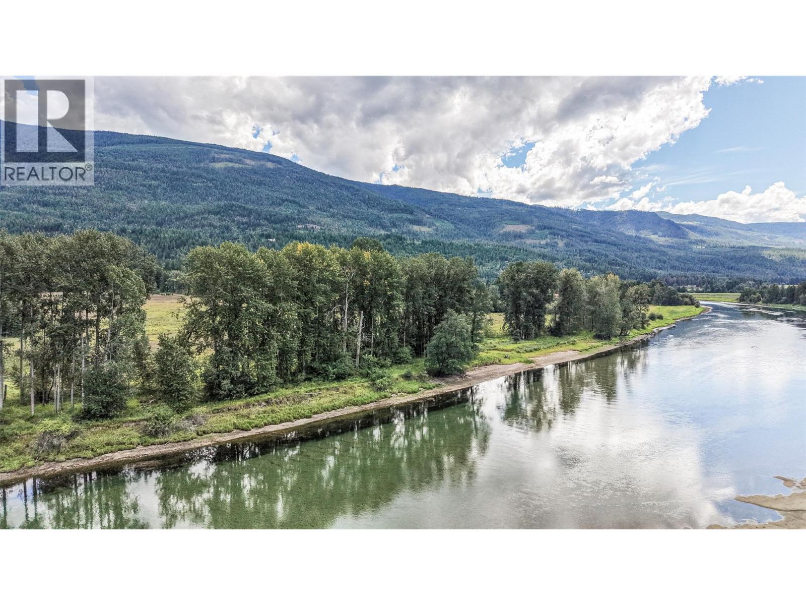 110 Parsons Road, Mara, British Columbia  V0E 2K0 - Photo 7 - 10397887