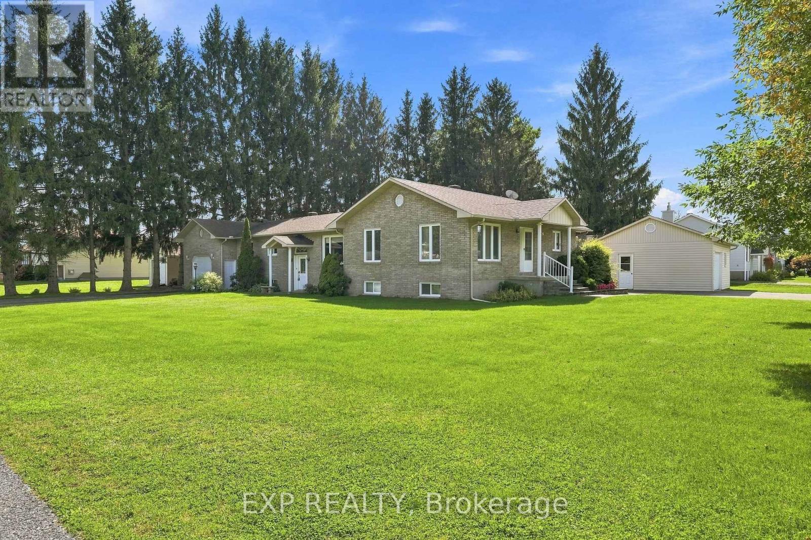 30 Albert Street, Russell, Ontario  K0A 1W0 - Photo 5 - X13775668