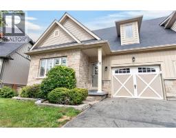 16 ROLLING Lane, Hamilton, Ontario