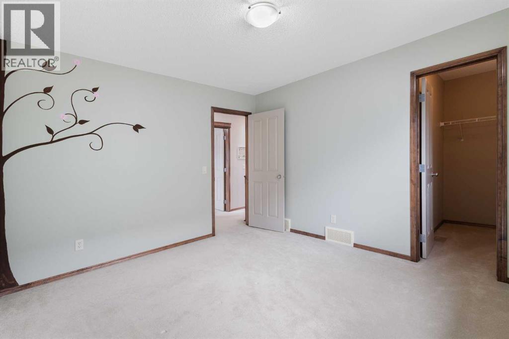 105 Cortina Bay Sw, Calgary, Alberta  T3H 0B5 - Photo 27 - A2342707