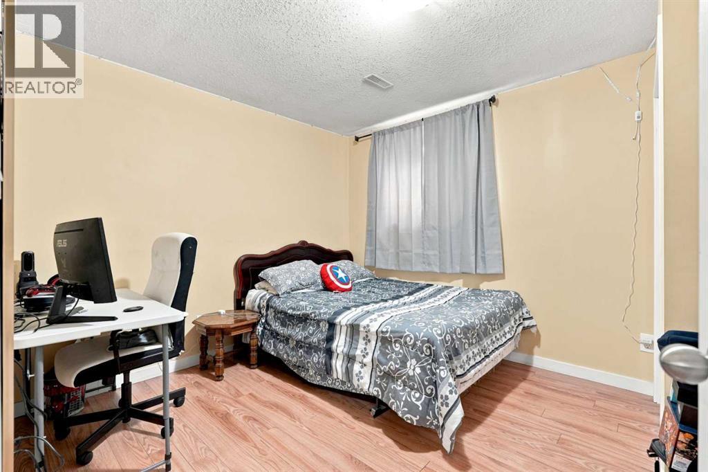 345 Saddlecrest Way NE, Calgary, Alberta  T3J 5N6 - Photo 38 - A2343533