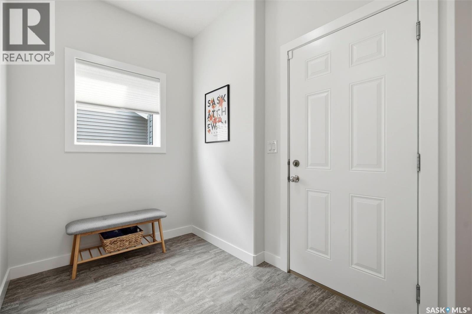 446 Germain Manor, Saskatoon, Saskatchewan  S7V 0T8 - Photo 4 - SK048307