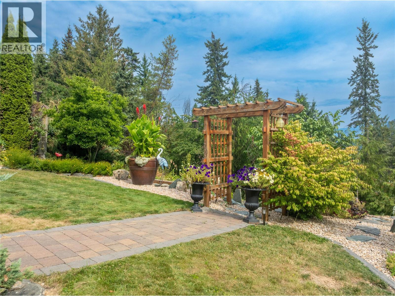 2880 Chalet Drive, Blind Bay, British Columbia  V0E 1H1 - Photo 74 - 10398677