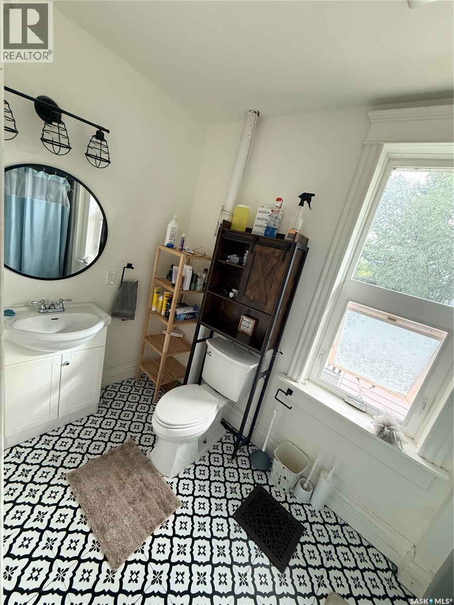 114 Second Street S, Carnduff, Saskatchewan  S0C 0S0 - Photo 24 - SK048309