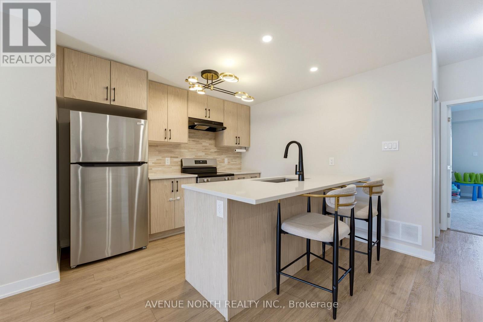 606 Parnian Private, Ottawa, Ontario  K2J 7K6 - Photo 11 - X13775758