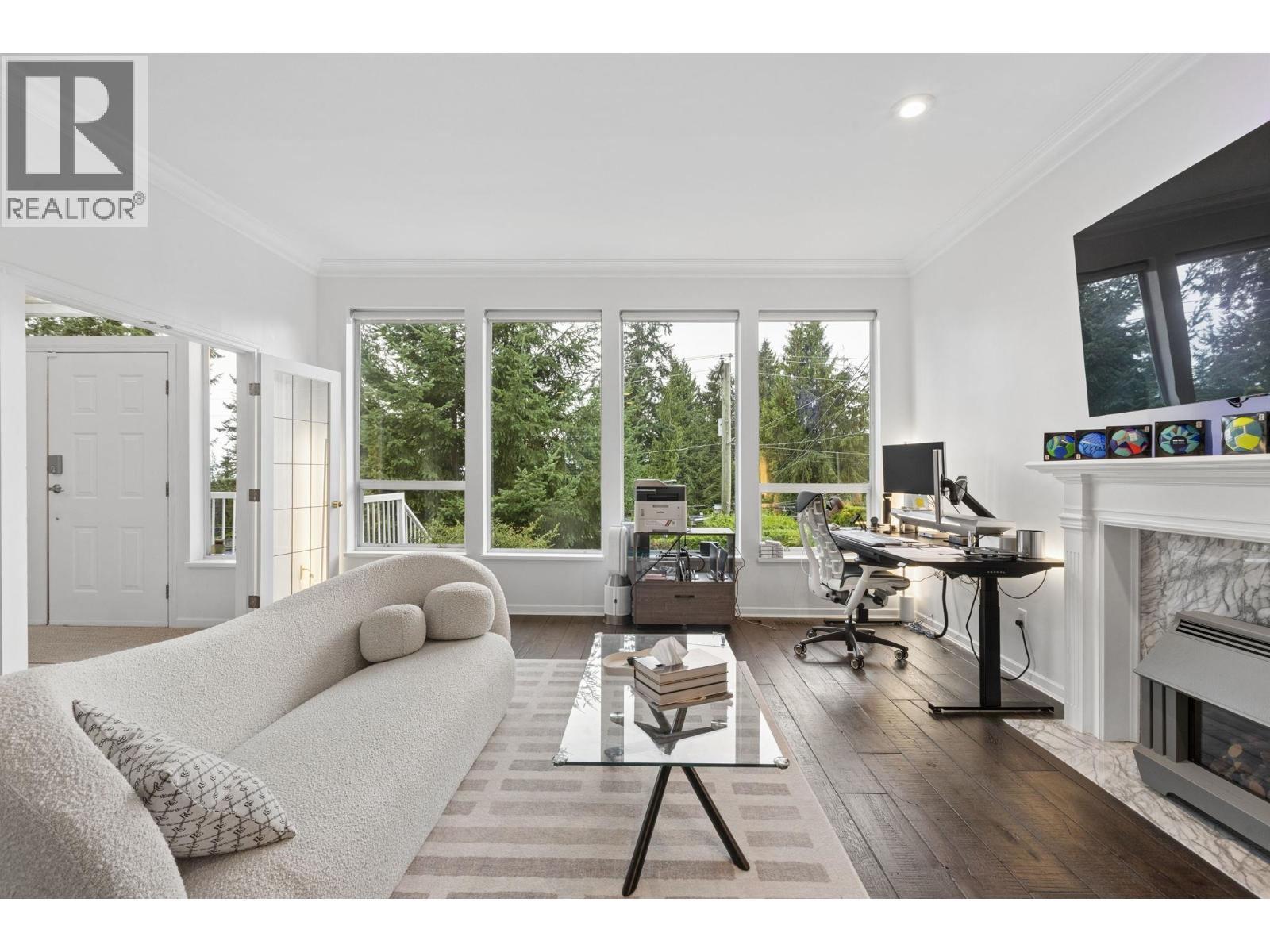 456 Montroyal Boulevard, North Vancouver, British Columbia  V7N 3E1 - Photo 10 - R3164078
