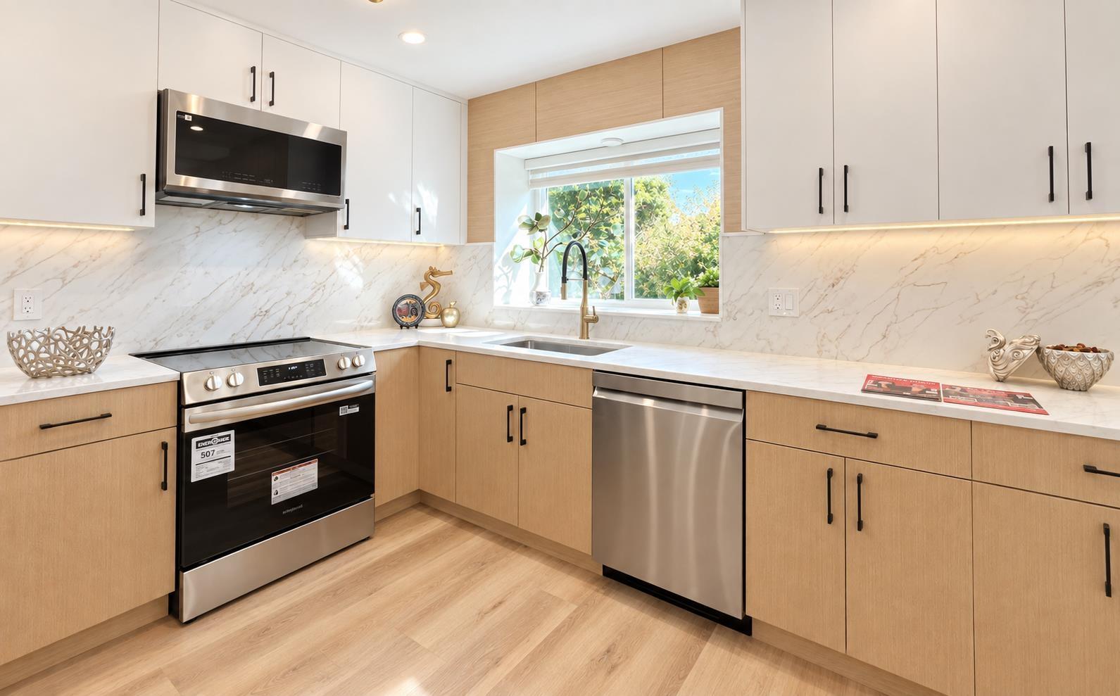 15092 19a Avenue, Surrey, British Columbia  V4A 7G8 - Photo 9 - R3164463