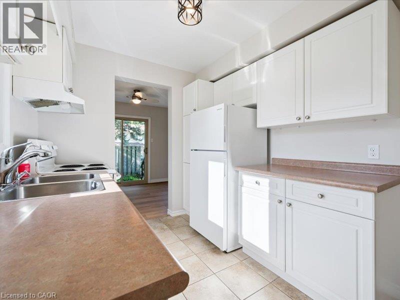 375 Kingscourt Drive Unit# 40, Waterloo, Ontario  N2K 3N7 - Photo 19 - 40861712