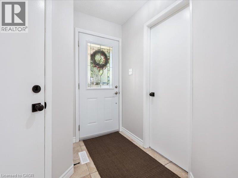 375 Kingscourt Drive Unit# 40, Waterloo, Ontario  N2K 3N7 - Photo 7 - 40861712