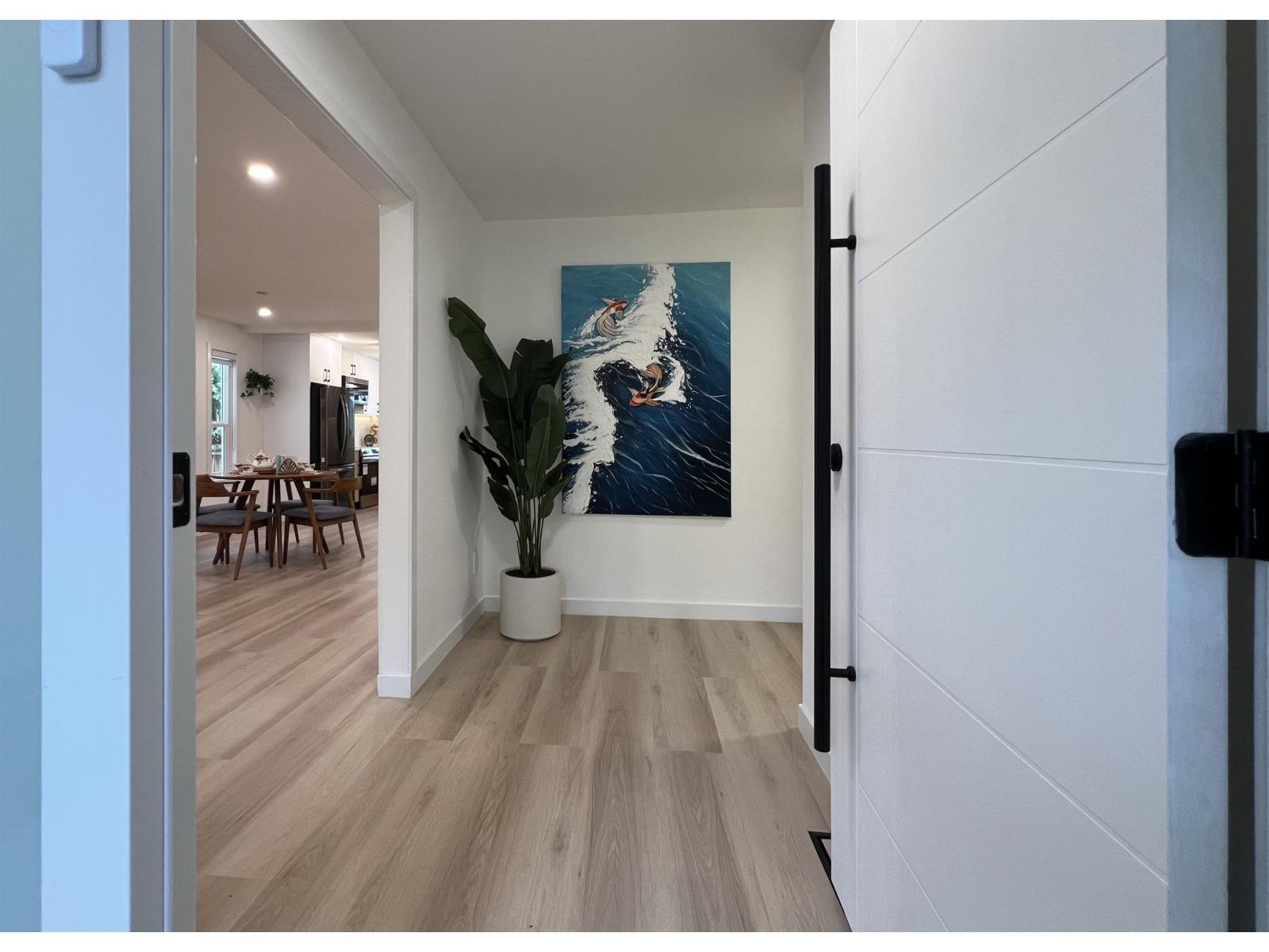 15092 19a Avenue, Surrey, British Columbia  V4A 7G8 - Photo 5 - R3164463