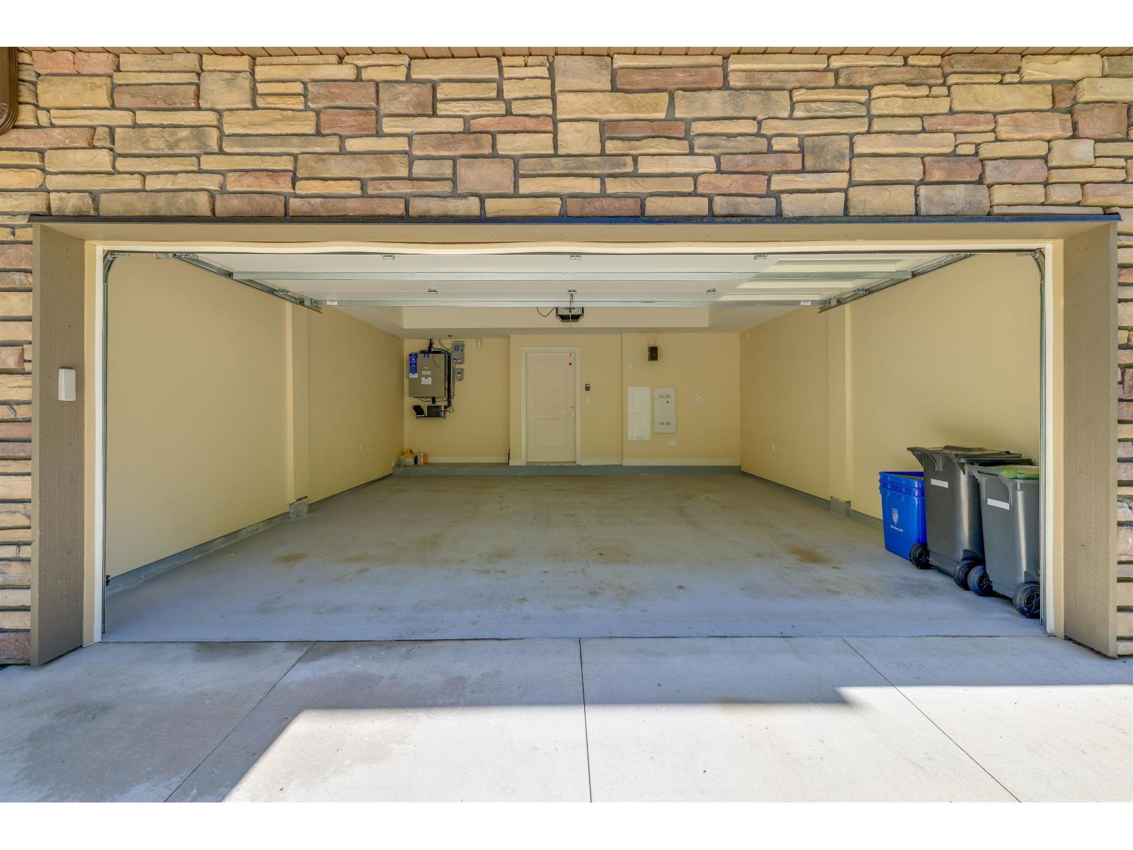 8 8567 204 Street, Langley, British Columbia  V2Y 3R2 - Photo 37 - R3164552