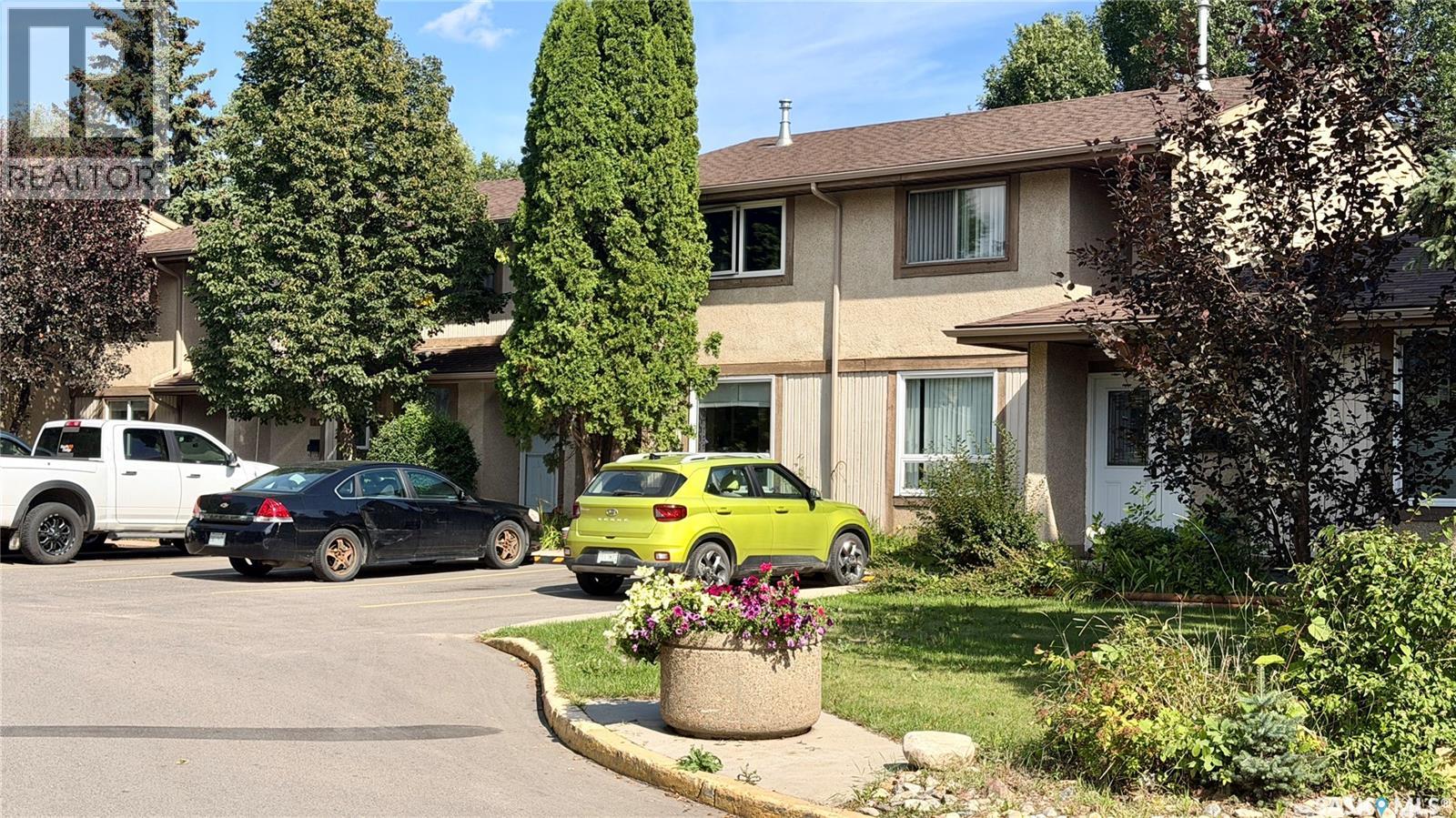 128 1128 Mckercher Drive, Saskatoon, Saskatchewan  S7H 4Y7 - Photo 1 - SK048267