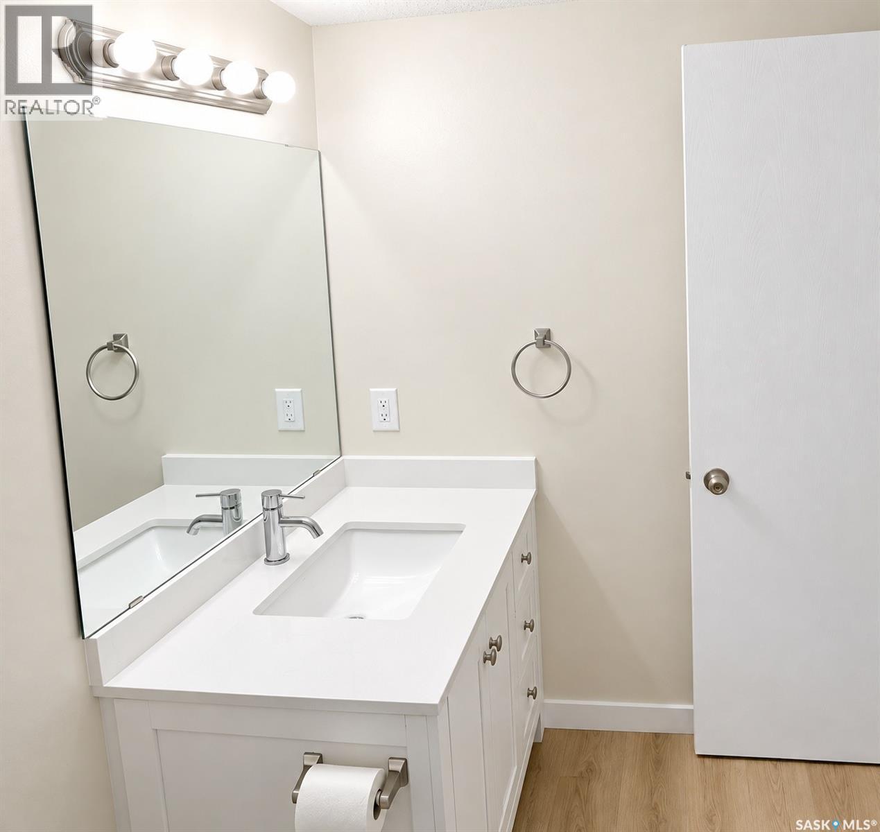 910 Devonshire Drive N, Regina, Saskatchewan  S4X 2L8 - Photo 19 - SK047657