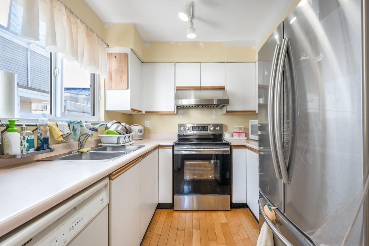 10077 156 Street, Surrey, British Columbia  V3R 4L6 - Photo 11 - R3164680