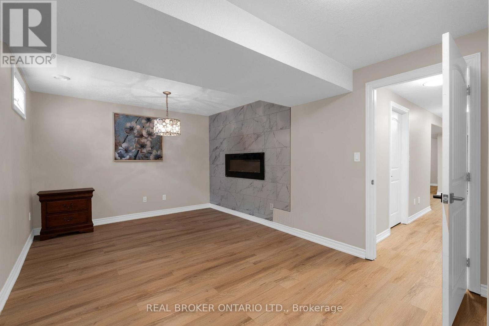 10 Wismer Avenue, Barrie, Ontario  L4N 7X8 - Photo 25 - S13589228