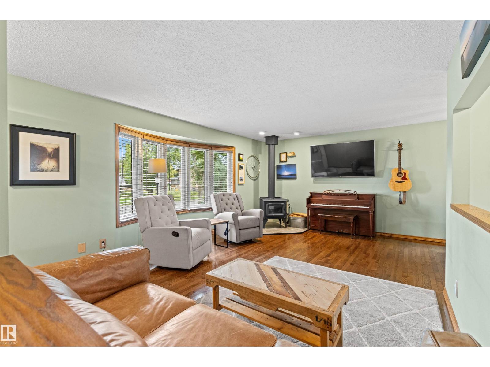 9730 154 St NW, Edmonton, Alberta  T5P 2G3 - Photo 4 - E4508400
