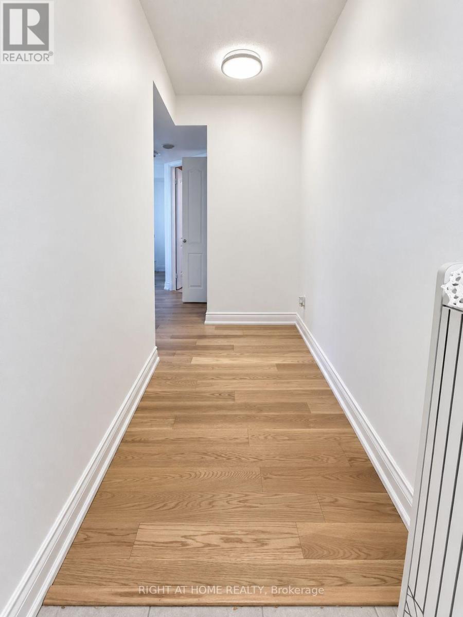 2214 - 17 Barberry Place E, Toronto, Ontario  M2K 3E2 - Photo 4 - C13775854