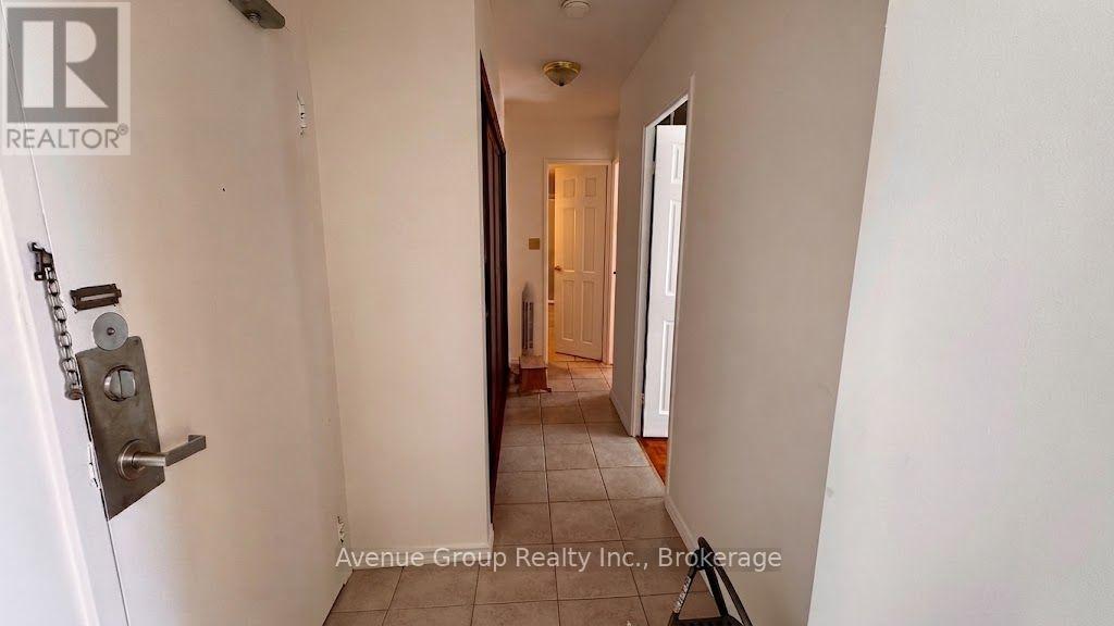 307 - 1 Massey Square, Toronto, Ontario  M4C 5L4 - Photo 9 - E13775866