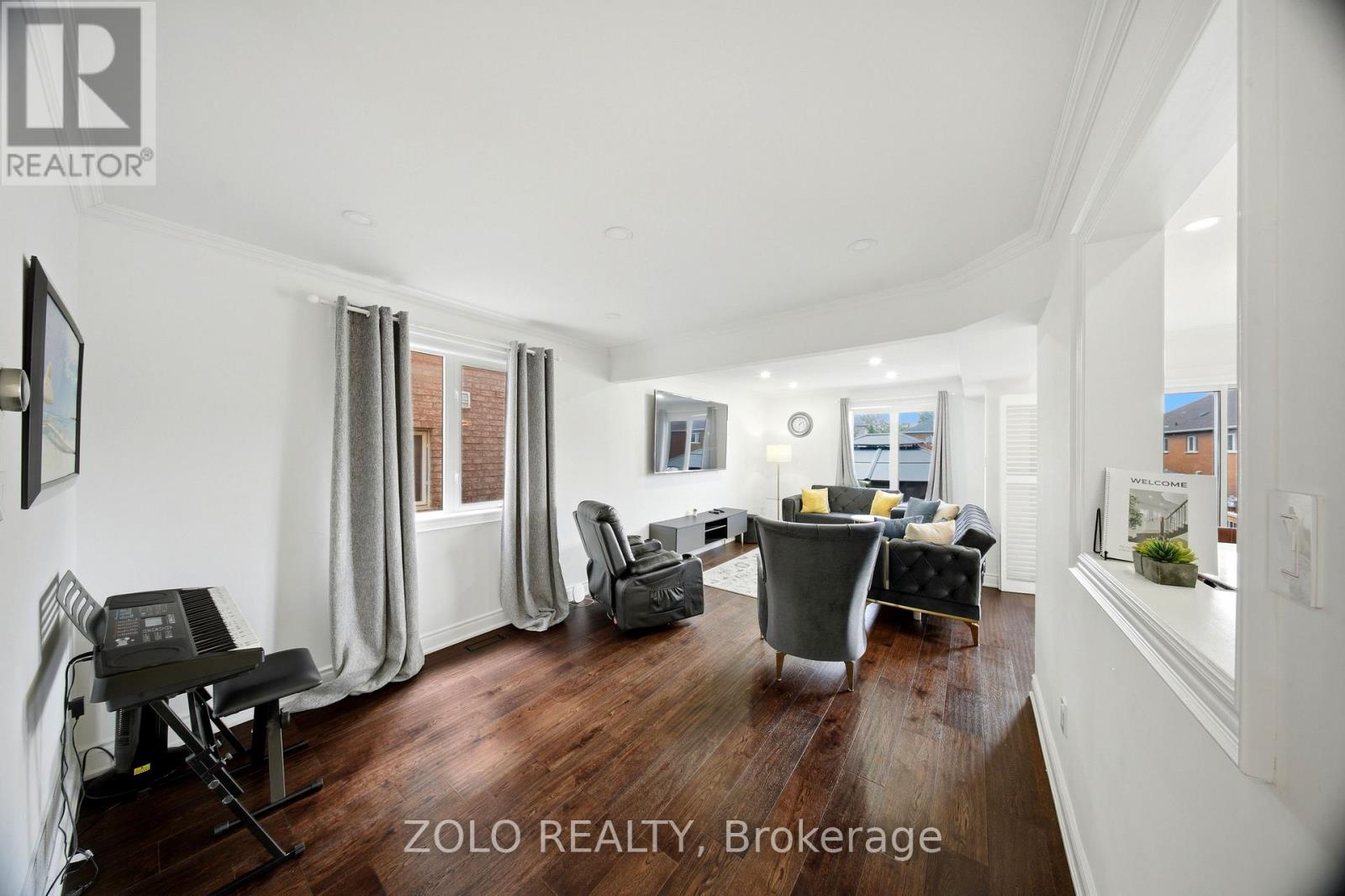 106 Rosanna Crescent, Vaughan, Ontario  L6A 3E3 - Photo 11 - N13775880