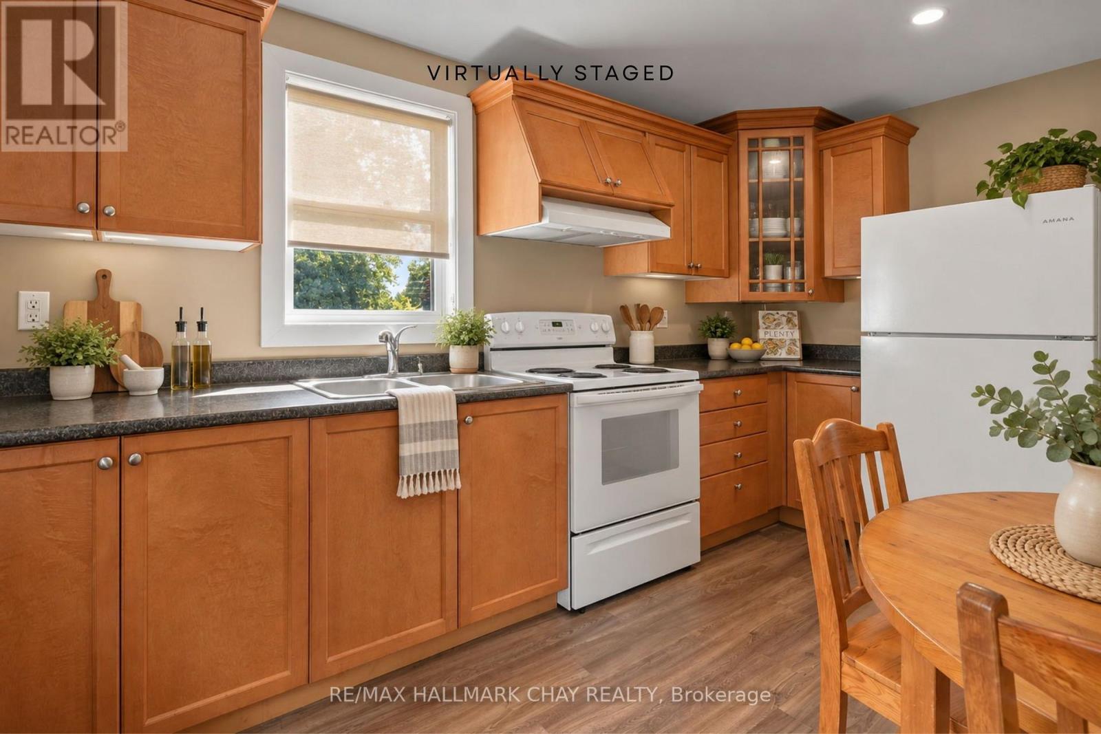 11 King Street S, Innisfil, Ontario  L0L 1L0 - Photo 10 - N13775290