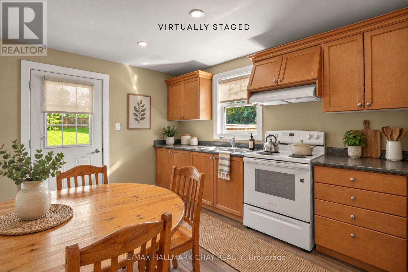 11 King Street S, Innisfil, Ontario  L0L 1L0 - Photo 11 - N13775290