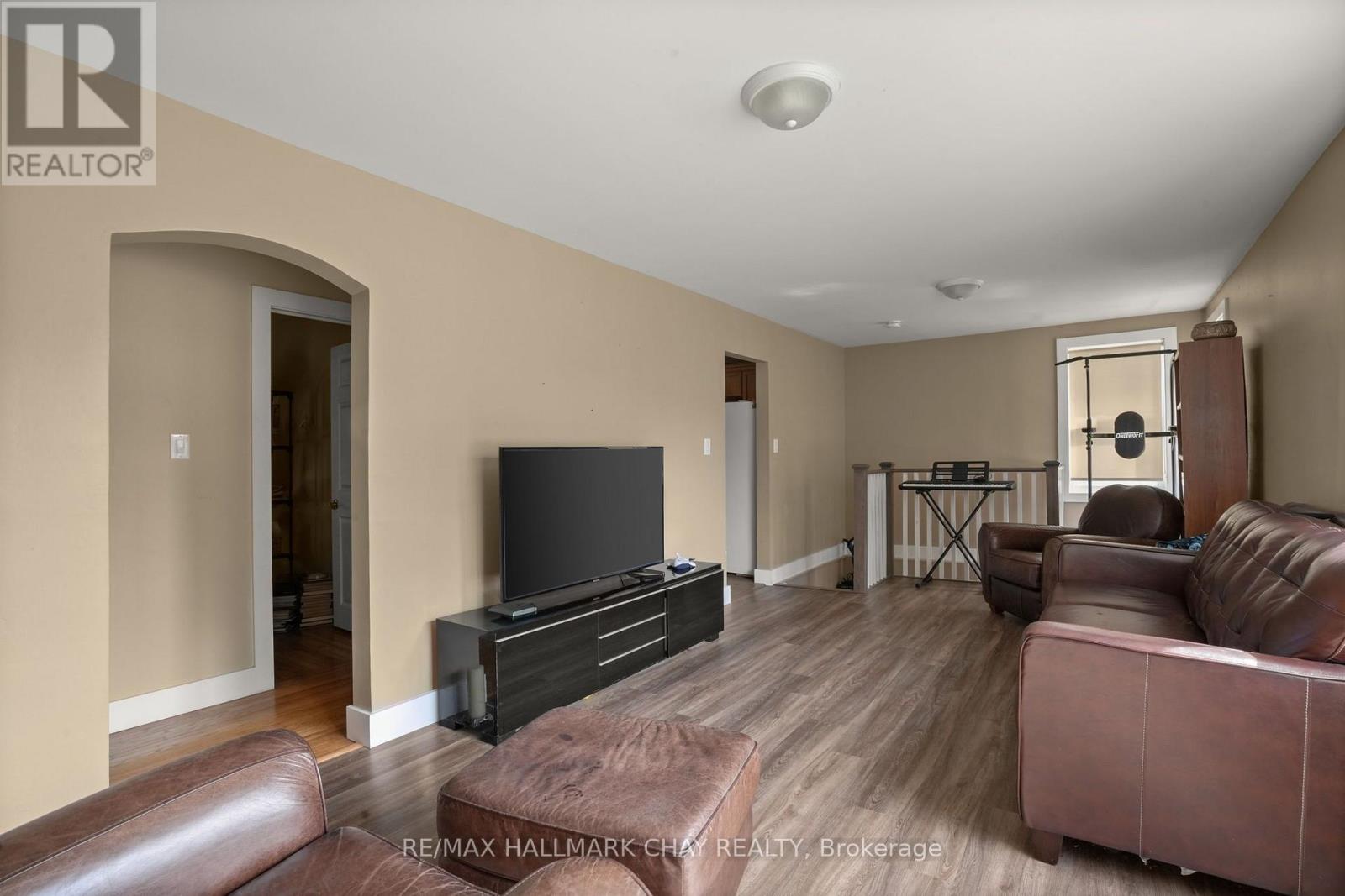 11 King Street S, Innisfil, Ontario  L0L 1L0 - Photo 42 - N13775290