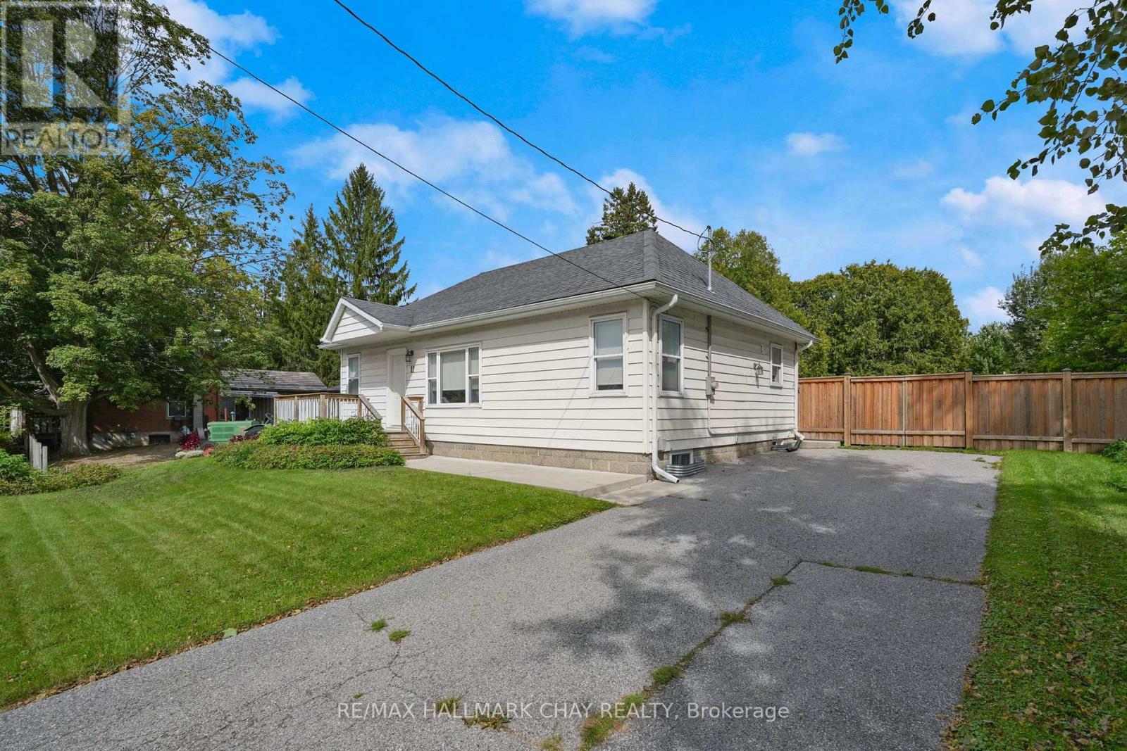 11 King Street S, Innisfil, Ontario  L0L 1L0 - Photo 7 - N13775290