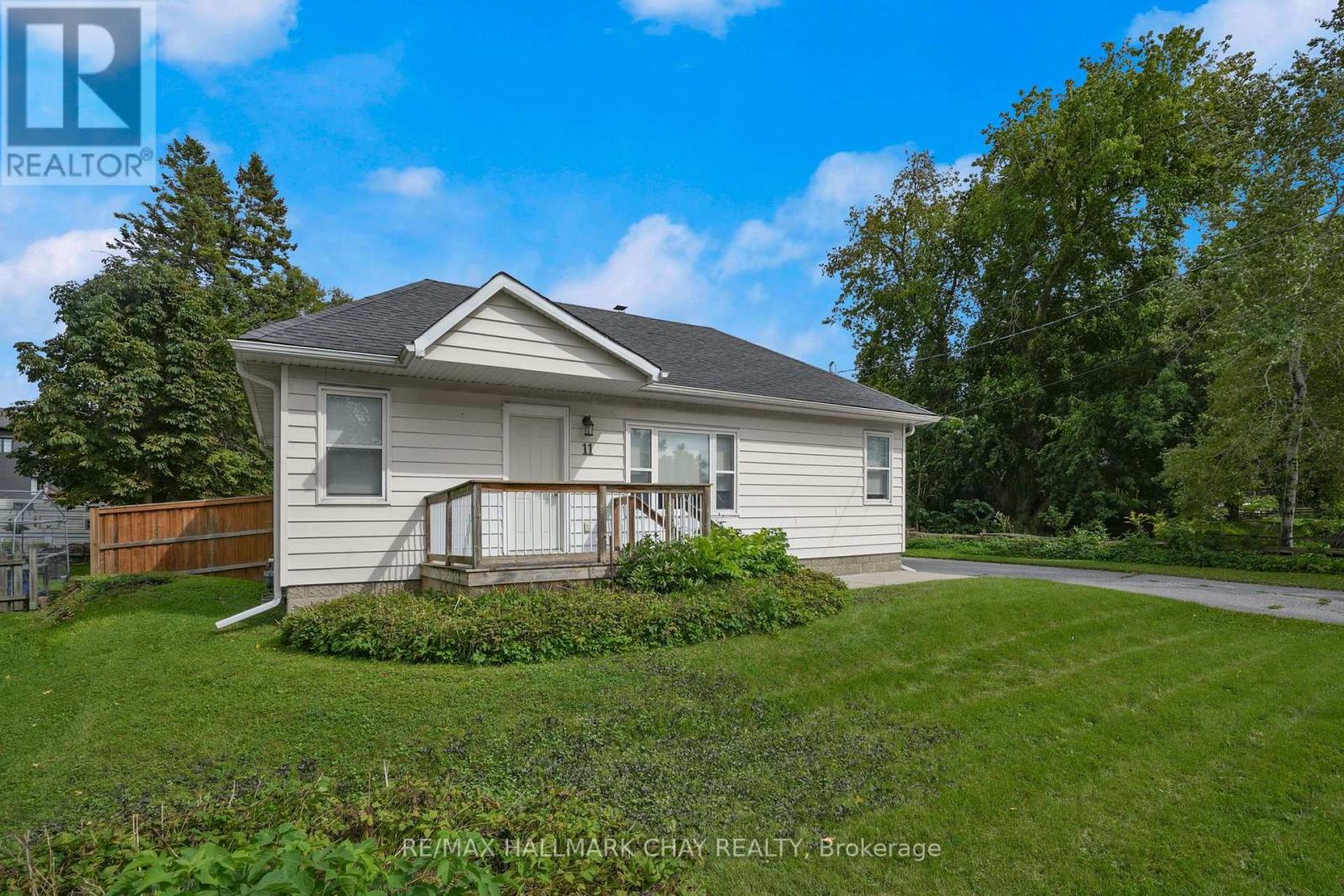 11 King Street S, Innisfil, Ontario  L0L 1L0 - Photo 5 - N13775290