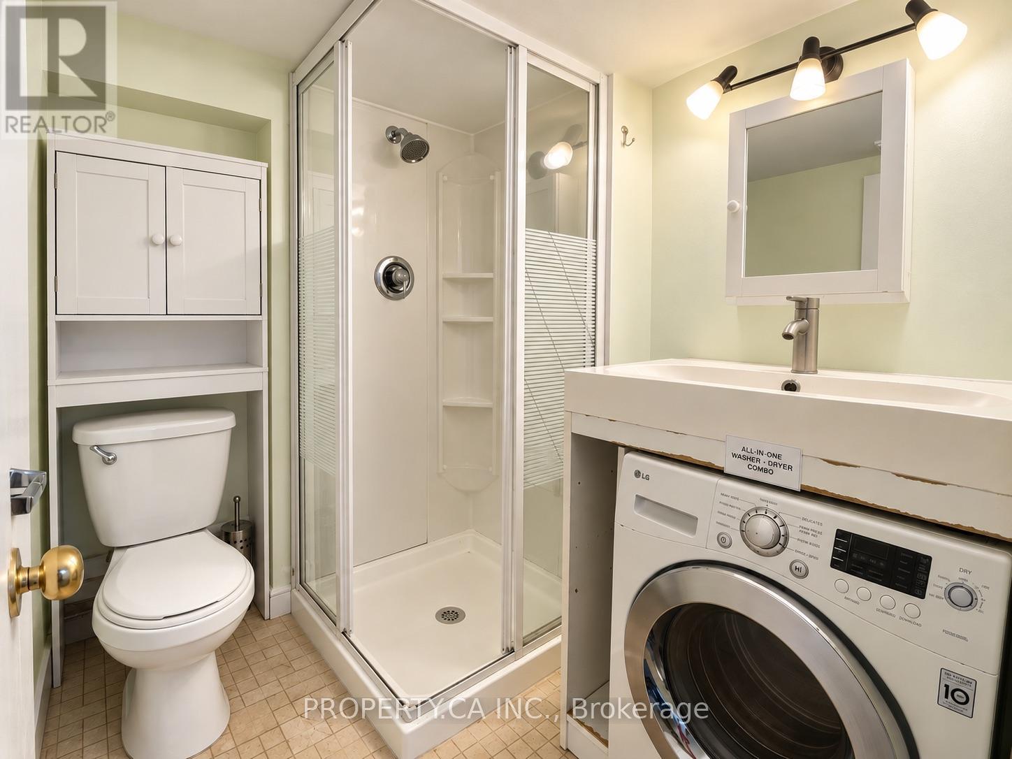 Lower Level - 83 St John Road, Toronto, Ontario  M6P 1T8 - Photo 6 - W13775856