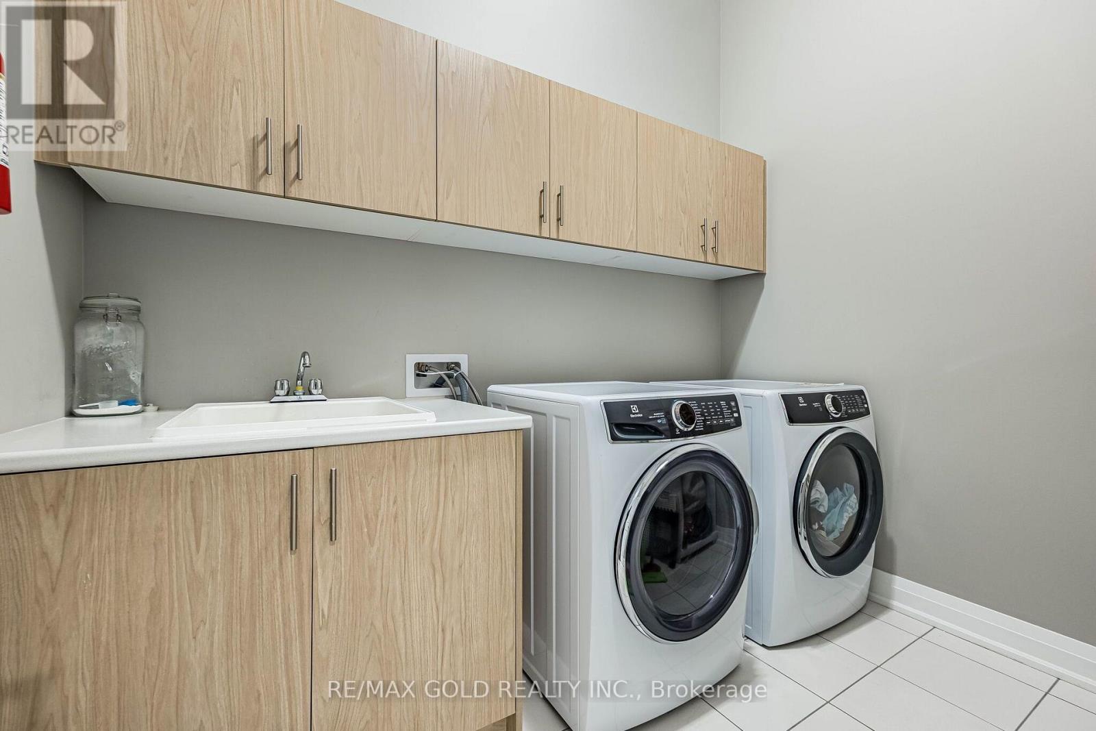 19 Trellanock Road, Brampton, Ontario  L6Y 6K8 - Photo 34 - W13775896