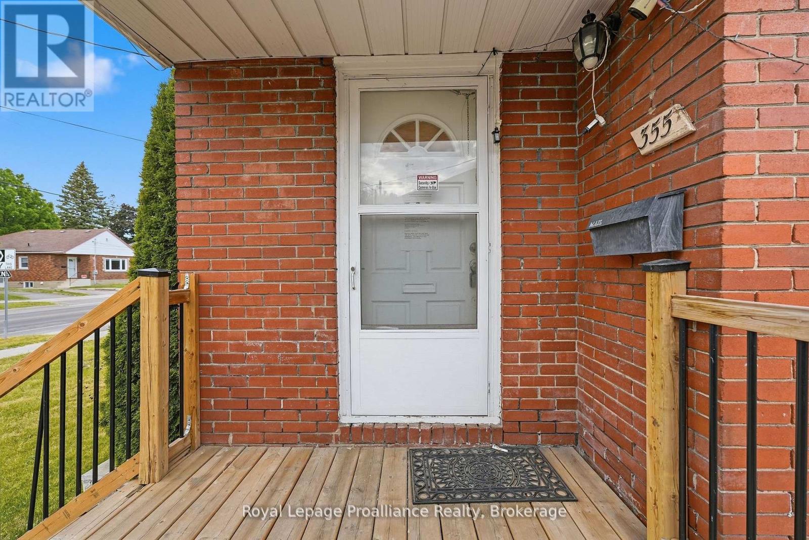 355 Bridge Street, Belleville (Thurlow Ward), Ontario  K8N 1P7 - Photo 10 - X13775902