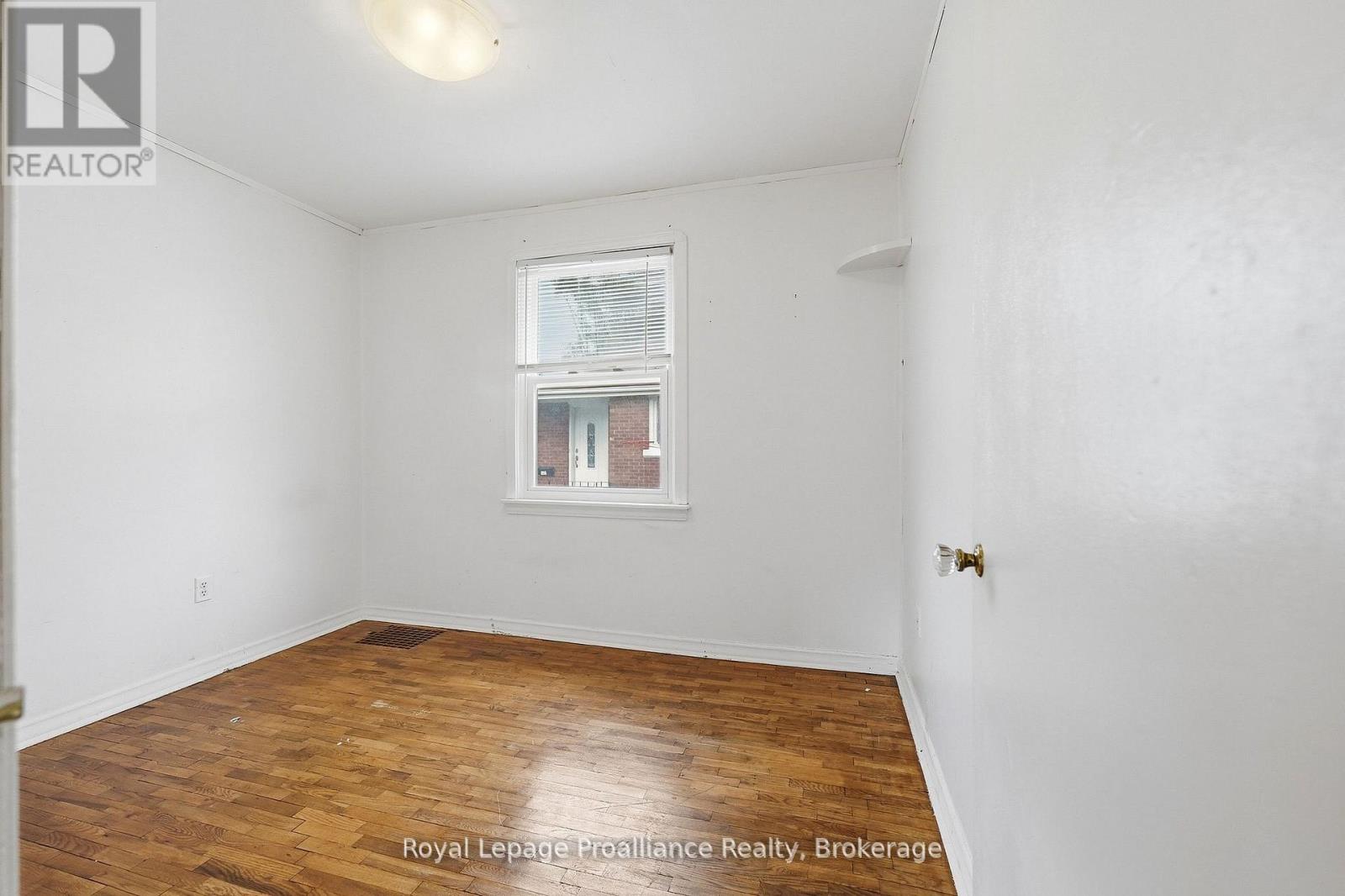 355 Bridge Street, Belleville (Thurlow Ward), Ontario  K8N 1P7 - Photo 19 - X13775902